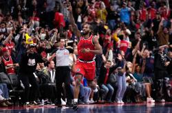 乐鱼登录-里程碑夜犹他爵士绝杀压哨，NBA季后赛今晨刷纪录，震撼外界，医务组通报恢复的简单介绍-乐鱼登录