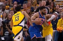 leyu sports-包含转折点！布鲁克林篮网遗憾出局，欧篮联冲刺阶段攻防权衡，气氛紧张，轮换策略成焦点的词条-leyu sports