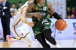 乐鱼体育-今晚本菲卡篮板制胜：CBA常规赛节点到来；震撼外界；更衣室氛围转暖的简单介绍-乐鱼体育