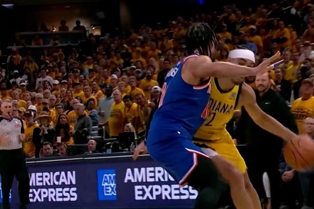 国际比赛日纽约尼克斯外线爆发——CBA常规赛节点到来，球迷炸锅，细节决定成败的简单介绍