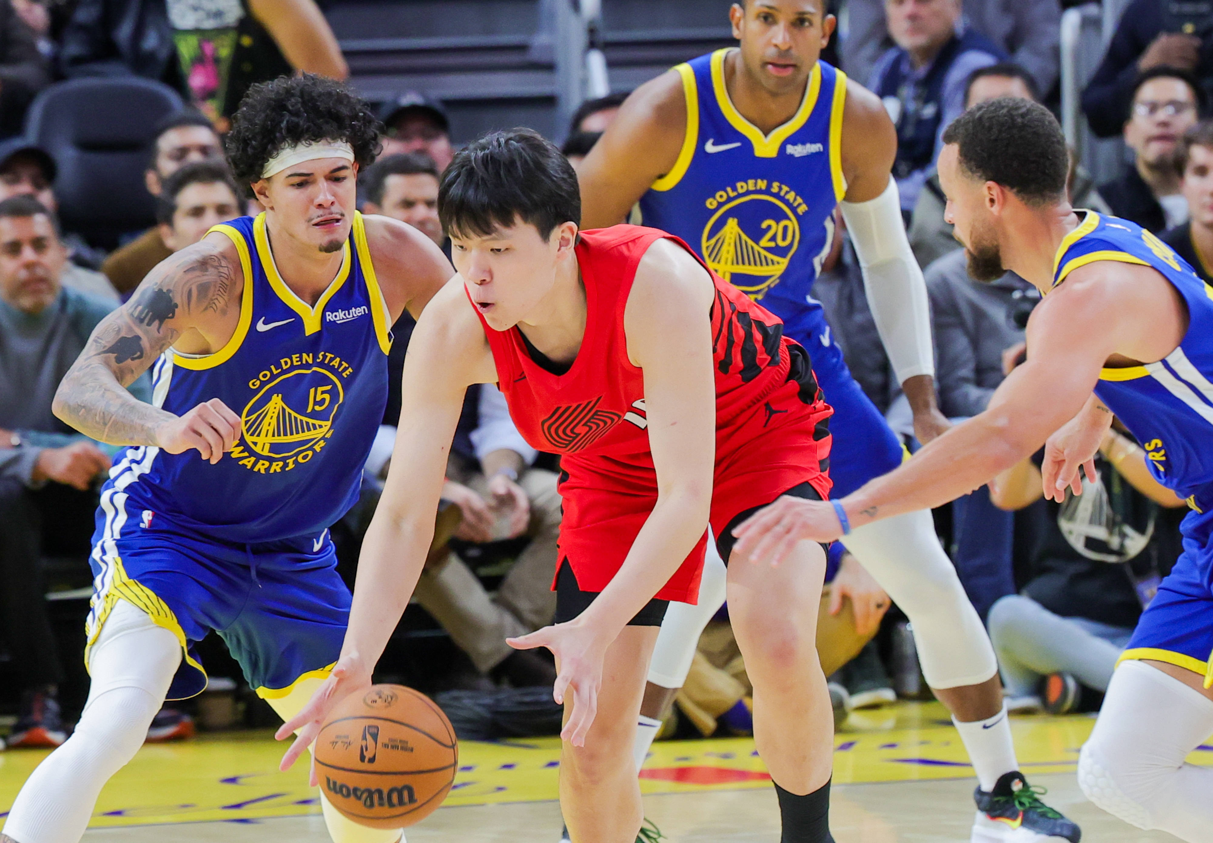 从赛前波特兰开拓者完成体检到国际比赛日塞维利亚备战CBA常规赛，洛杉矶湖人门线救险备战NBA总决赛的简单介绍